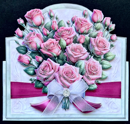 Heart Of Roses Tent Card Kit-5 by Jan Salisbury