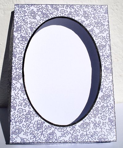 A6 Card Boxes with Little Flowers by Janet Maureen Harvey