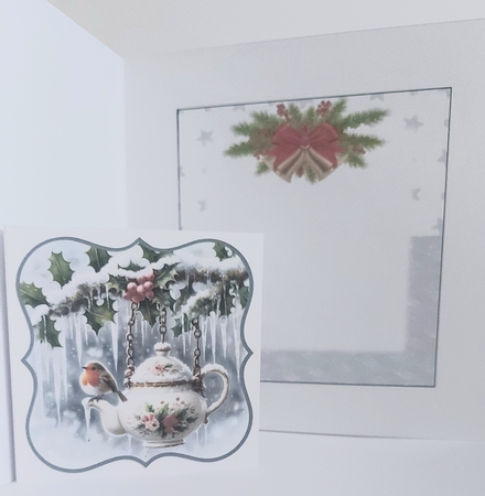 The Tea Pot Robin by Jean-Marie Penny