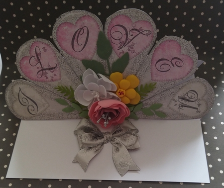 Vintage Lace 'i Love U' Fan Sheet by Jean-Marie Penny