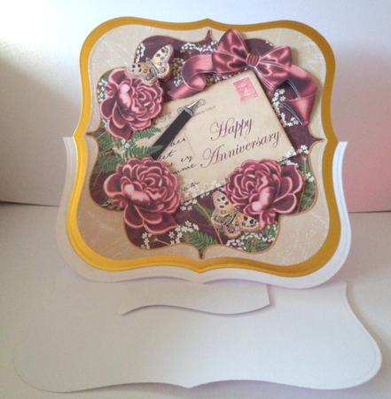 Dred Rose Happy Anniversary 6in Bracket Decoupage Topper by Jean-Marie Penny