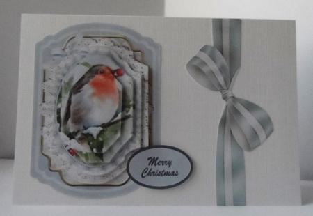Robin in the Snow on Lace Bracket with Bow Bracket Pyramids by Jean-Marie Penny