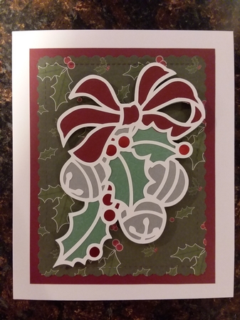CHRISTMAS BELLS MAT 4 by Jean Rowley