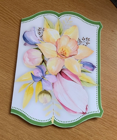 Print and Fold , Beautiful Daffodils  by Jennie Settle