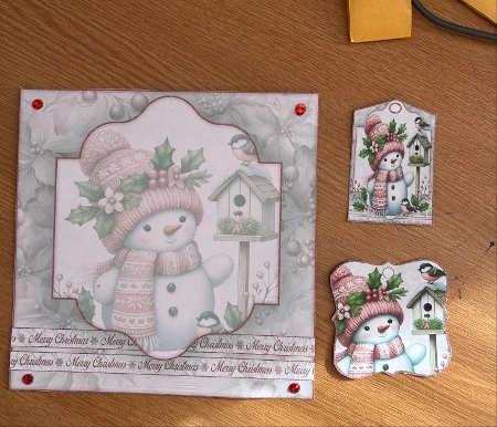 Pink Snowman Mini Kit 3 by Jennie Settle