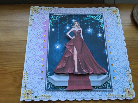 5x7 RED BALL DRESS MINI KIT by Jennie Settle