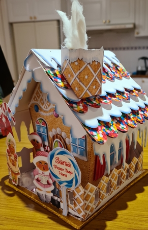 Gingerbread Cuties Gingerbread House Treat Box by Jennifer Purdon