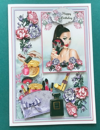 Makeup Queen Mini Page Kit by Jennifer Archer