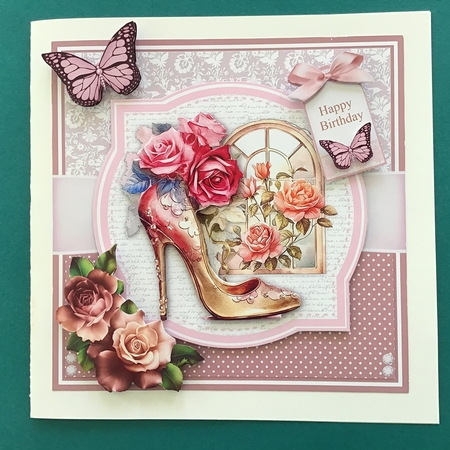PRETTY ROSES by Jennifer Archer