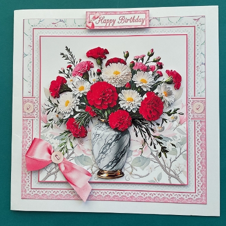 cup1389512_1209 - 7x7 Special floral wishes choice of four mini kit