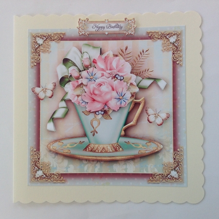 Beautiful Teacup with Roses Mini Kit by Jennifer Archer