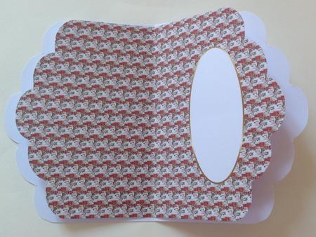 Vintage Scalloped Insert by Jennifer Archer