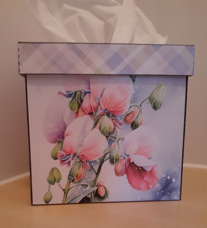 Tissue box cover Sweet peas by Jenny Caldwell
