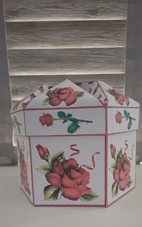 FTBL Red roses by Jenny Caldwell