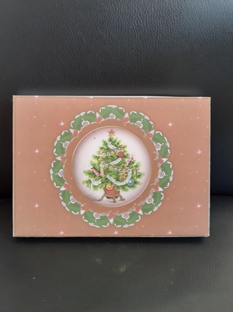Tree Red Christmas Ddoily 7x5in Presentation Box Mini Kit by Jenny Caldwell