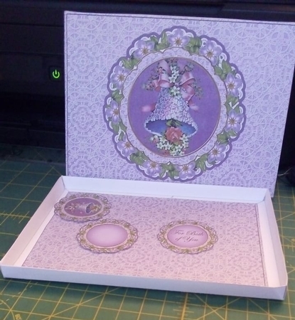 Lilac Bell Doily 7x5in Presentation Box m Kit by Jenny Caldwell