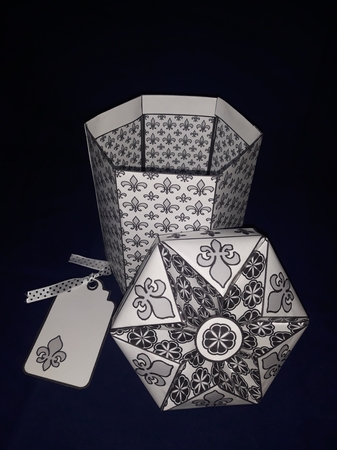 FTBT Fleur de Lis by Jenny Caldwell