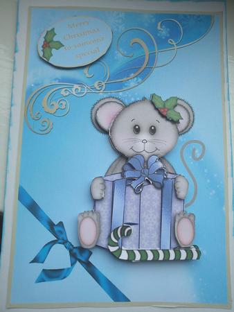Chrismouse Presants Featured Gallery Photo