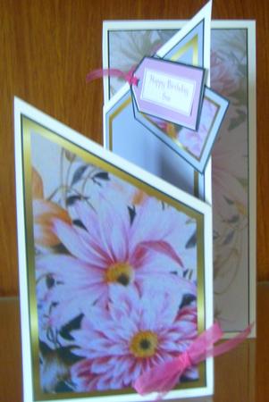 Pink Daisy Cascade by Joan Murfitt