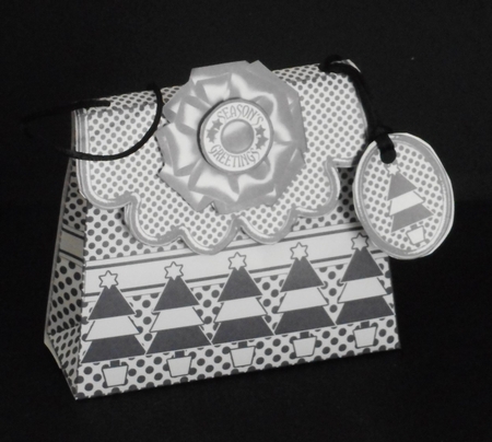 Handbag Gift Box Monochrome Christmas by Joan Prince