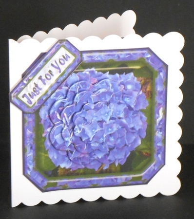 JJ HYDRANGEA BLUE 6X6 PYRAMAGE by Joan Prince