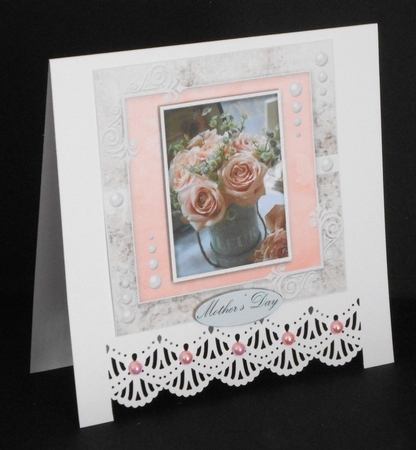 Stunning mini kit with flowers by Joan Prince