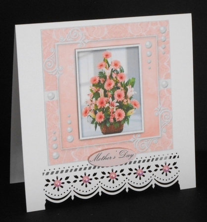 Stunning mini kit with flowers by Joan Prince