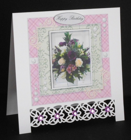 Stunning mini kit with flowers by Joan Prince