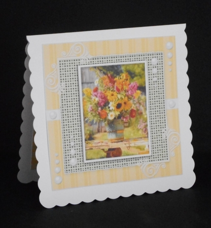 Stunning mini kit with flowers by Joan Prince