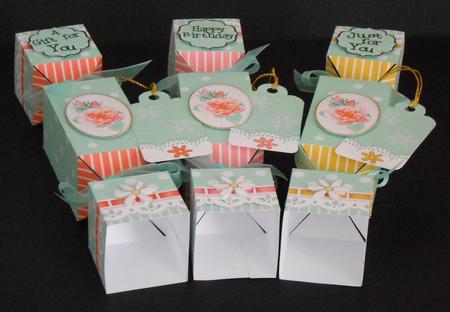 3D Roses Cracker Gift Favour Boxes by Joan Prince