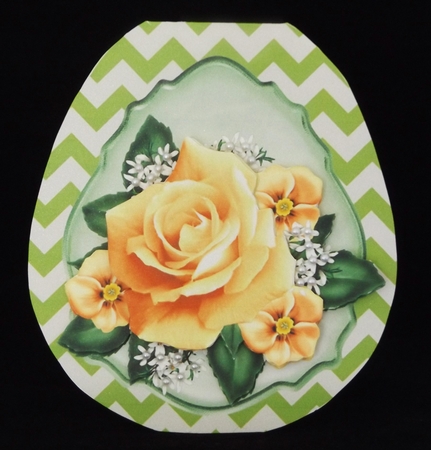 Peach Rose Posy by Lady Rosemary Warboys