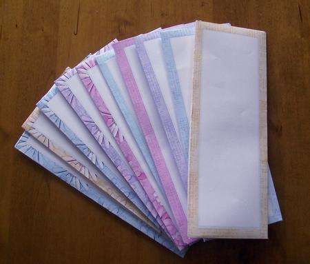 10 Mini Dl (80 x 215mm) Pastel Daisies Envelope Kit by Lady Rosemary Warboys