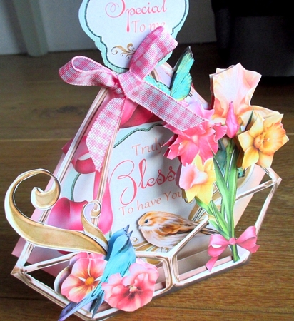 Iris Bouquet 3d Terrarium Cards & Envelopes Kit by Johanna Lambert