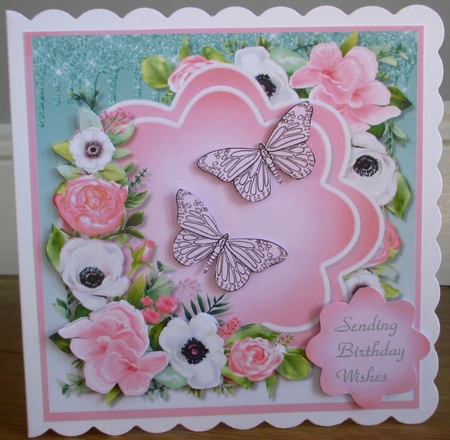 Pretty Flowers Mini Kit by Johanna Lambert