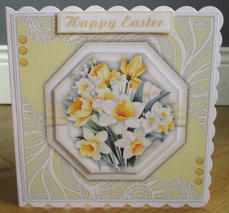 8x8 Mini Kit, Gorgeous Octagonal Spring Daffodils by Johanna Lambert