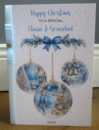 Christmas 10 x Vintage Baubles Kit 7 by Johanna Lambert