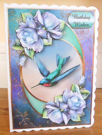 Centre Circle - Hummingbird & Porcelain Roses by Johanna Lambert