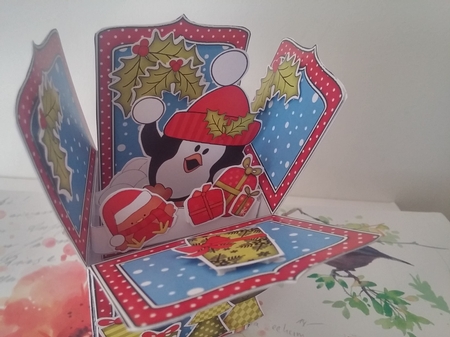 3D Xmas Snowballing Pip Penguin Rubber Band Pop Up Box Card by calleja josianne