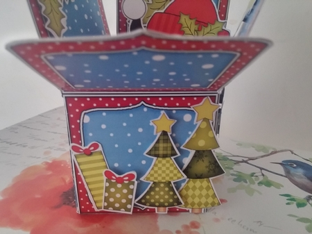 3D Xmas Snowballing Pip Penguin Rubber Band Pop Up Box Card by calleja josianne