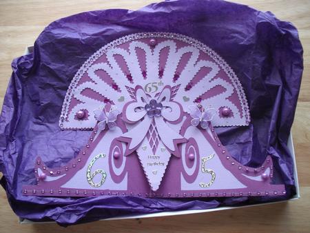 Fancy Fan & Stand Card by Jose Hopkins