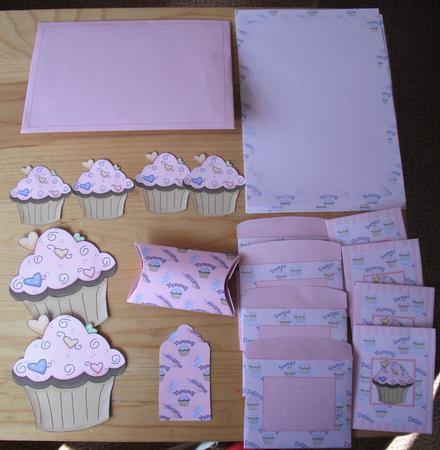 Cupcake Stationary Set by Jose Hopkins