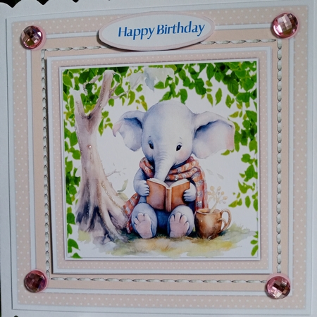 8x8 Mini Kit, Cute Elli Reading a Book by Joyce Edwards