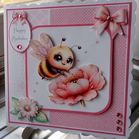 Bizzie Bee by Joyce Edwards