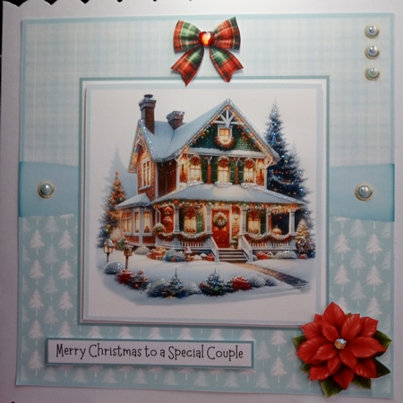 Festive Homes by Joyce Edwards