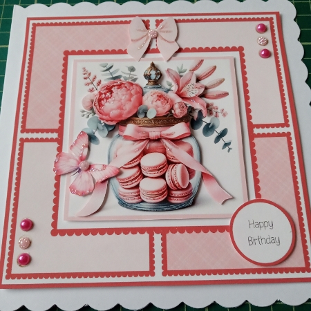 Pretty Floral Macarons by Joyce Edwards