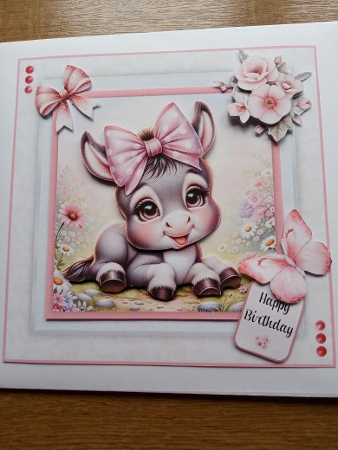 Pretty Farmyard Animals by Joyce Edwards