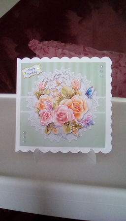 Beautiful 7 X 7 Floral Topper Plus Gift Tag (Green) by Joyce Edwards