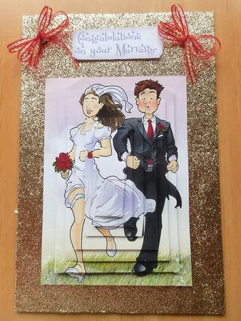 The Runaway Bride Pyramid by Julie McGregor