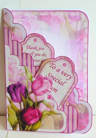 Tulips Scallop Pocket Card Kit by Karen Nash