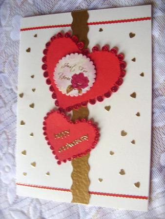 Scalloped Heart Nesties by Kathleen Francis